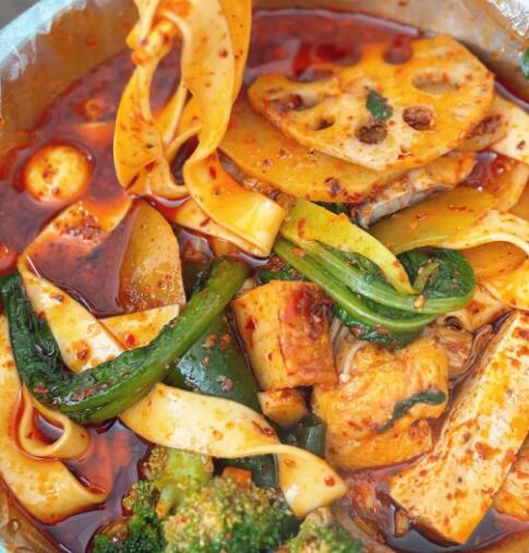 甘肅天水麻辣燙火了